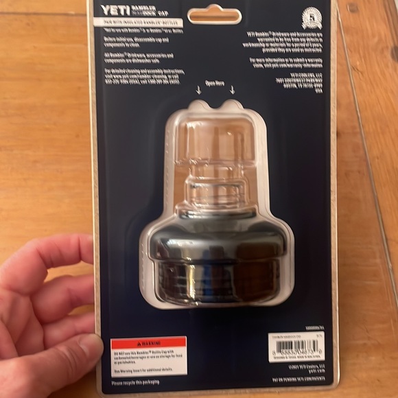 Yeti Magdock cap minus magnetic cap. - Picture 3 of 3